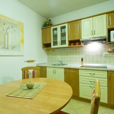 Helena - Helena 2 * Ruzomberok