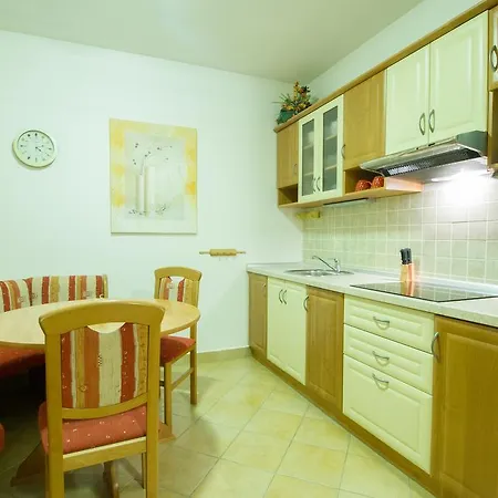 Helena - Helena 2 Appartement Ruzomberok