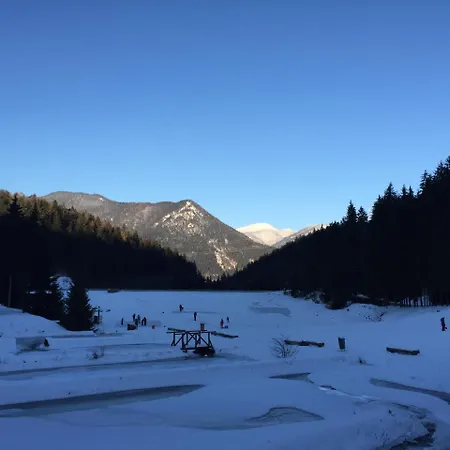 アパート Helena - Helena 2 ルジョムベロク